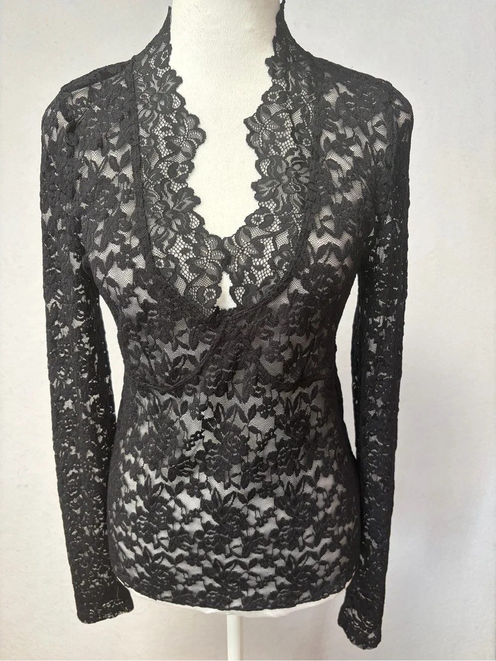 Free People All Day Lace Top Black Sheer Floral Lace Long Sleeve  Size Medium